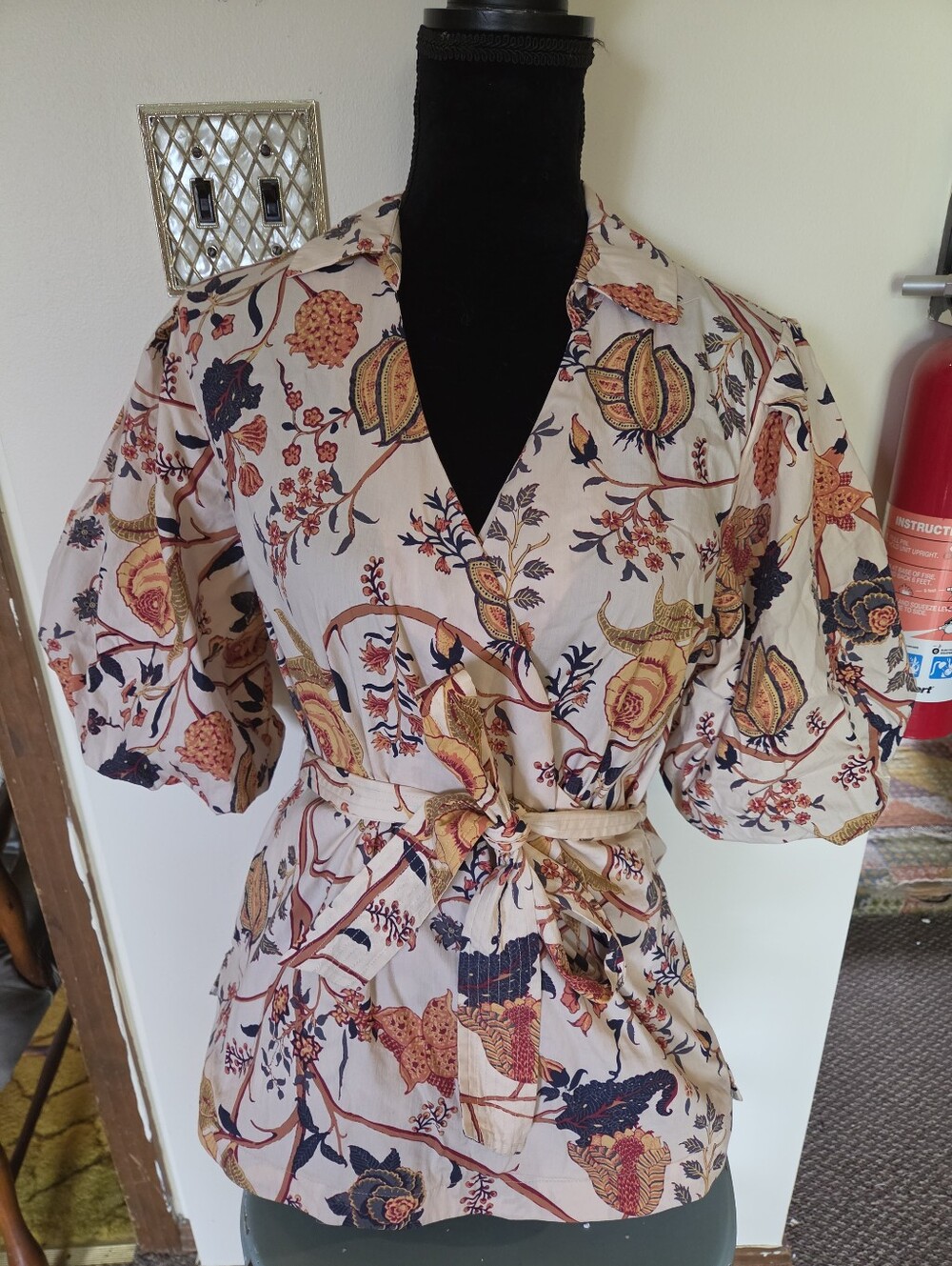 Elie Tahari Floral Wrap Blouse | Neutral Tan Orange Puff Sleeve Top
